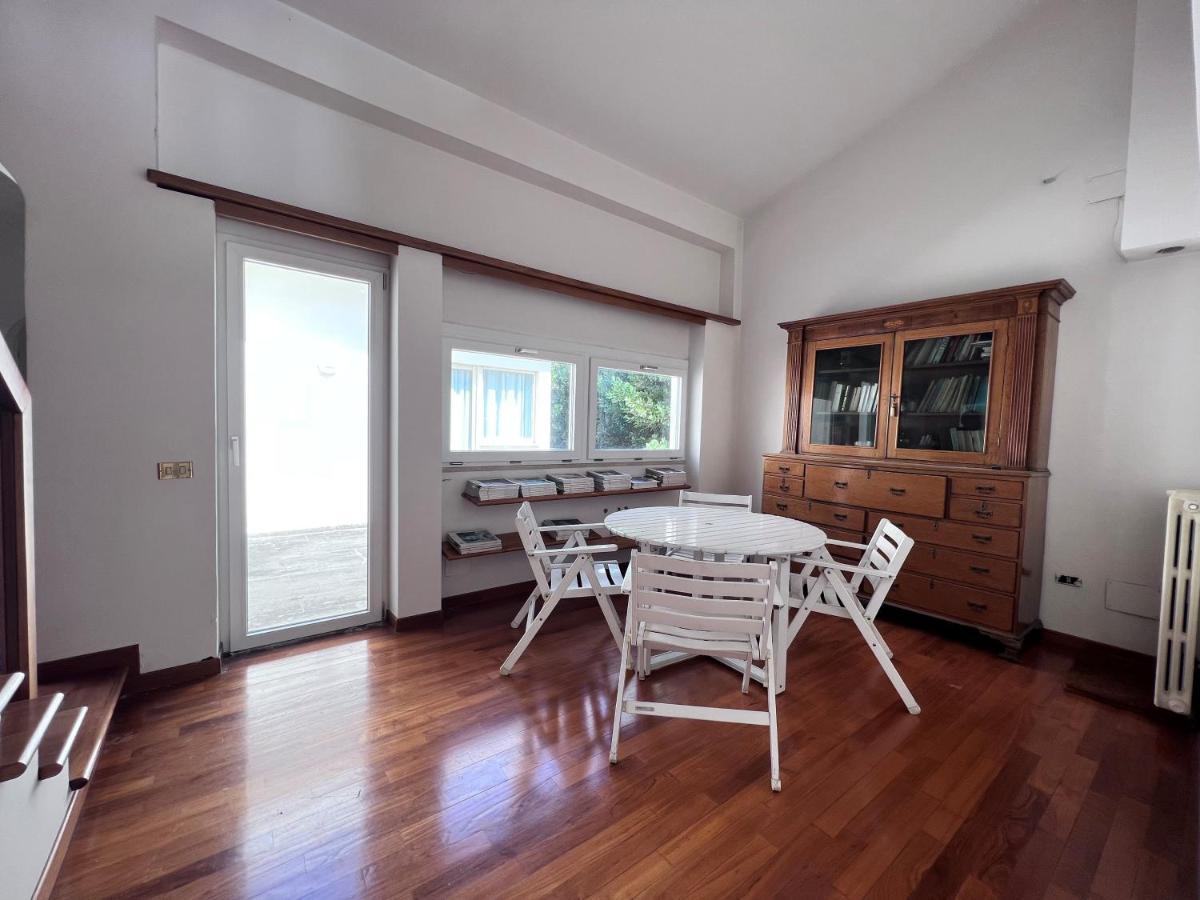 Villa Luxury Roma 마르코 시모네 외부 사진