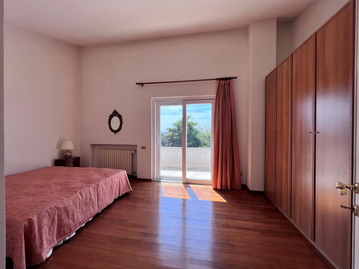 Villa Luxury Roma 마르코 시모네 외부 사진